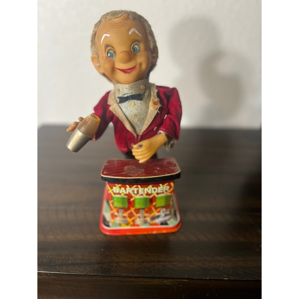 Smoking Bartender Tin Toy Japan Battery Operated Non-Working As-Is Vintage